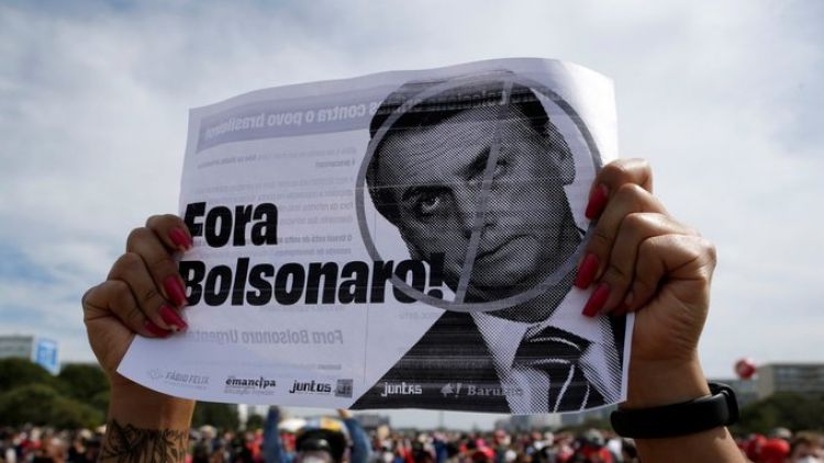 Multitudinarias manifestaciones en Brasil piden la destitución de Bolsonaro