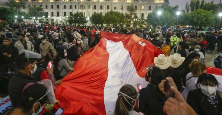 Perú vive otra semana de tensiones sin nuevo presidente
