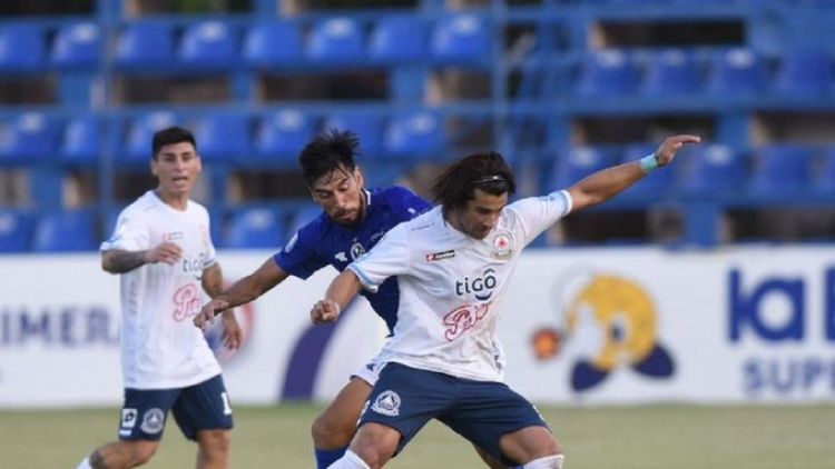 Sol de América y Resistencia firman empate con autogoles