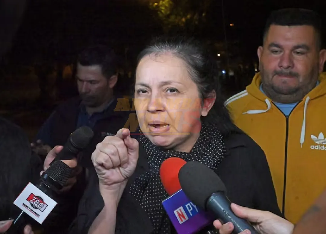 Paredes denuncia plan cartista para asegurar sucesión presidencial y cuestiona a la oposición