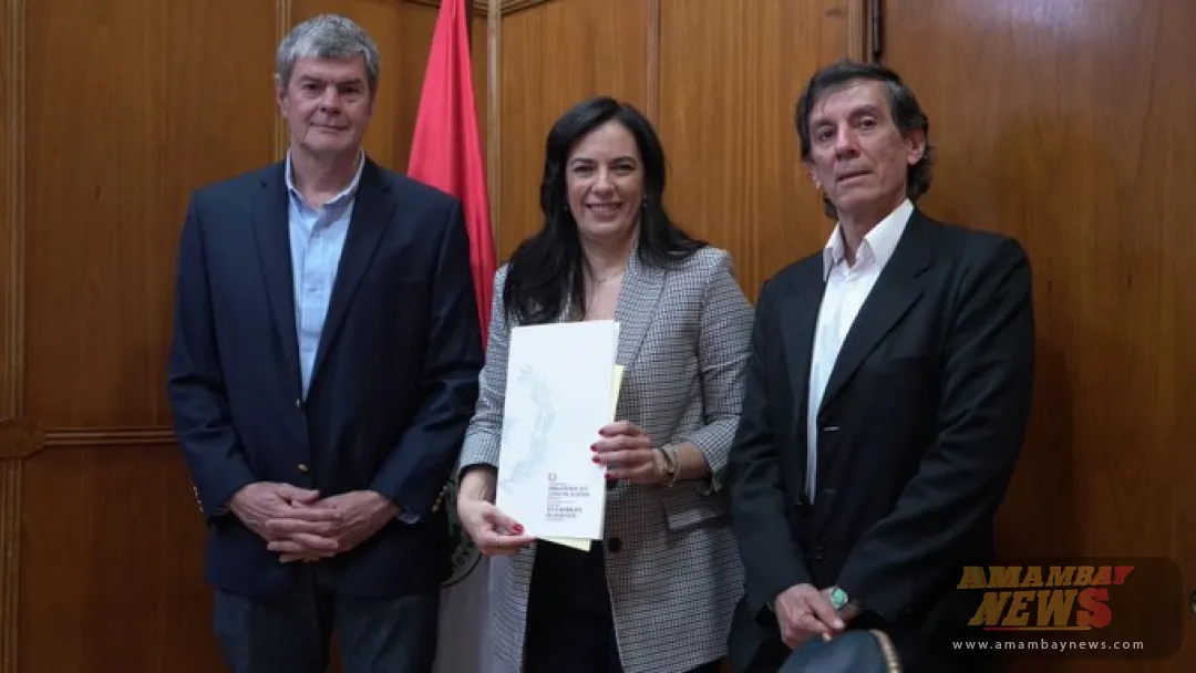 MOPC firmó contratos para la construcción de dos lotes de la Ruta de la Soberanía
