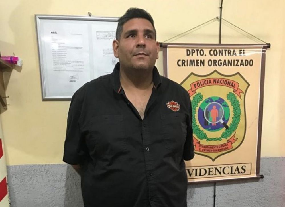 Detienen a dueño de una playa de autos por supuesta apropiación y estafa