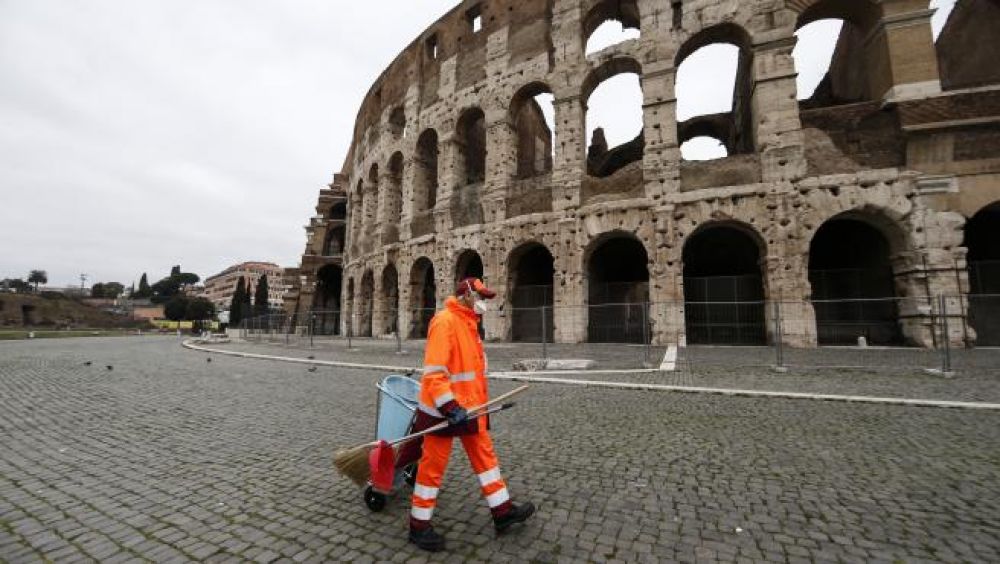 Italia: Mueren 475 personas por coronavirus en un día y cifra llega a 2.978