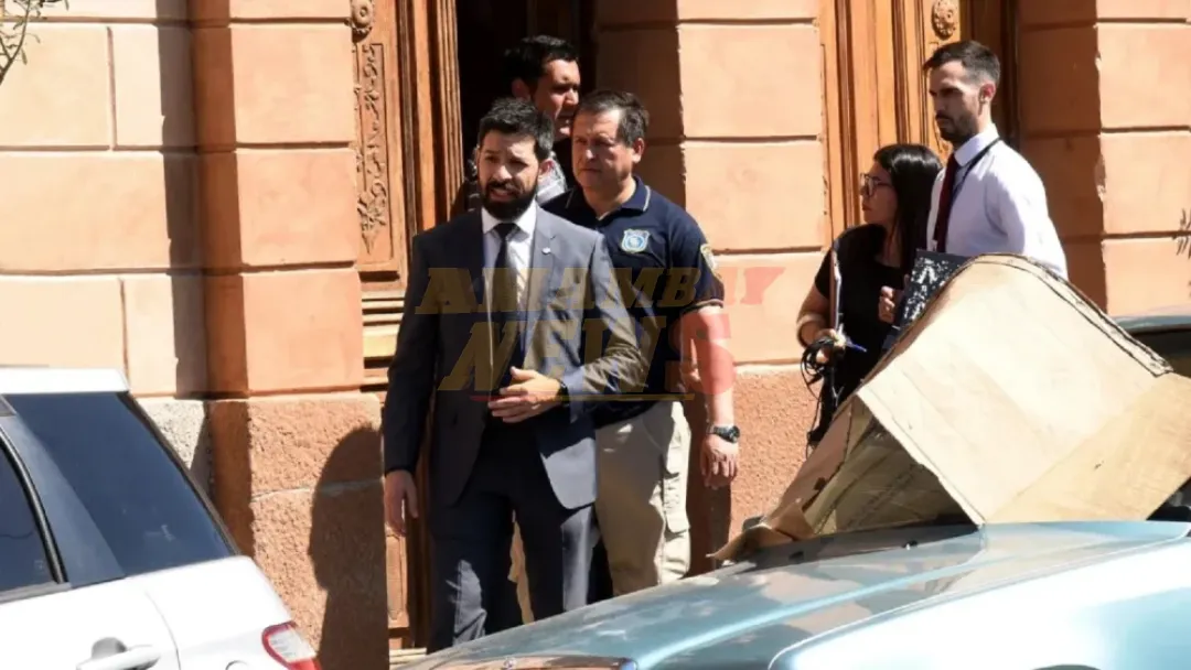 Orlando Arévalo arremete contra Osmar Legal y pide su expulsión del Poder Judicial