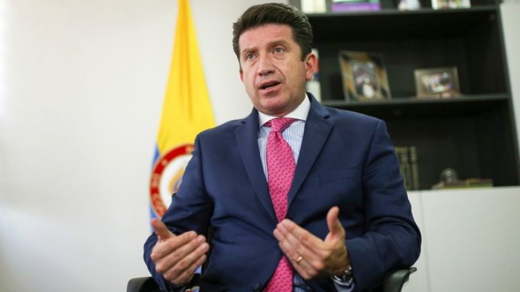 Ministro de Defensa colombiano acusa a Rusia de ciberataques
