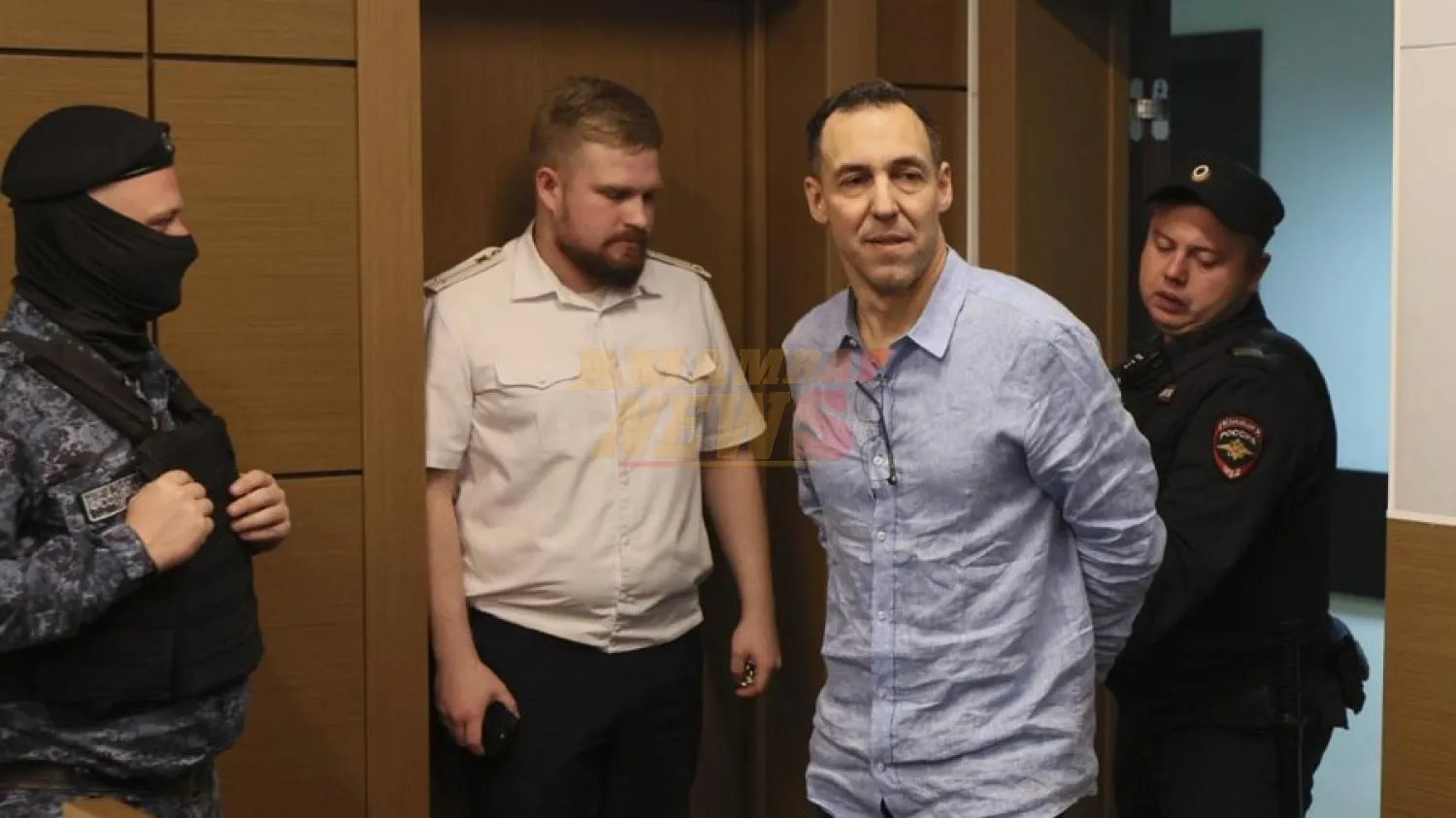 Basquetbolista ruso detenido en Francia es canjeado por investigador académico francés condenado por espionaje