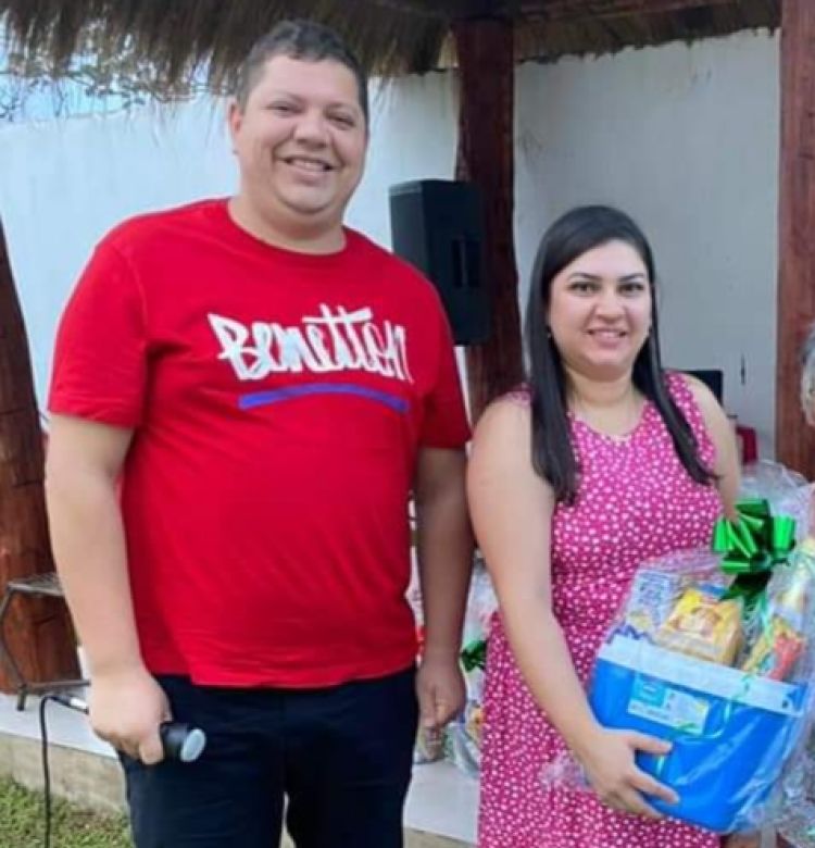 Juancho Acosta: Te deseo que pases una feliz Navidad con toda tu familia y amigos queridos