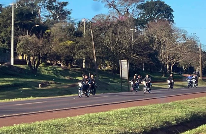 Diputado pide a la Caminera intervenir en carreras de motos