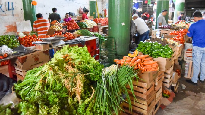 Suba de alimentos es por baja oferta y medidas del BCP son poco efectivas