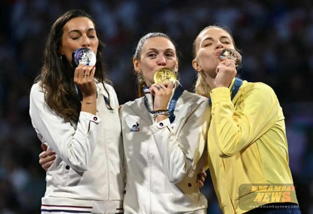 Olga Kharlan gana la primera medalla para "el pueblo de Ucrania"