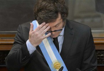 Nuevo revés para el proyecto de reformas de Milei, que ahora depende de los diputados