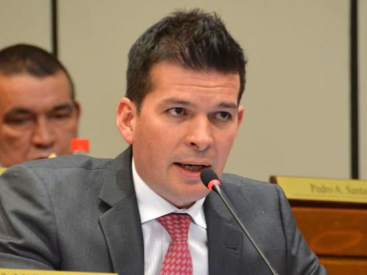 Sergio Godoy: "Robaron lo que no tenan que robar, por eso faltan camas y medicamentos"