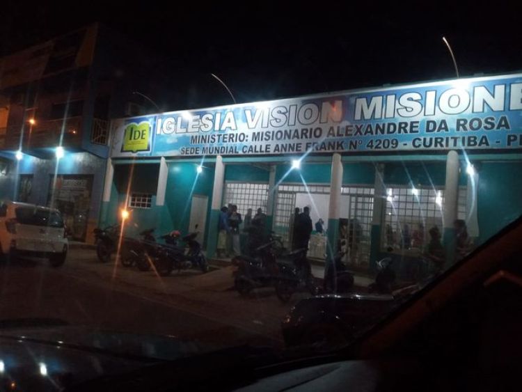 Policía irrumpió en iglesia evangélica en Capitán Bado para evitar que sicario mate al pastor