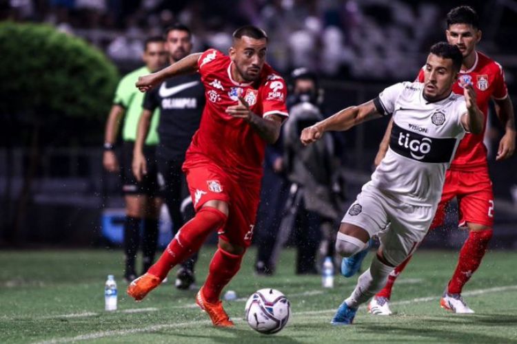 Hauché suena como primer refuerzo de Cerro