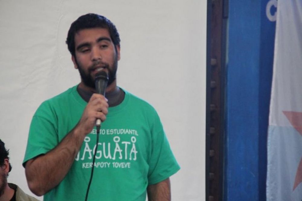 Sin título alguno, funcionario cobra G. 14 millones en la Senad