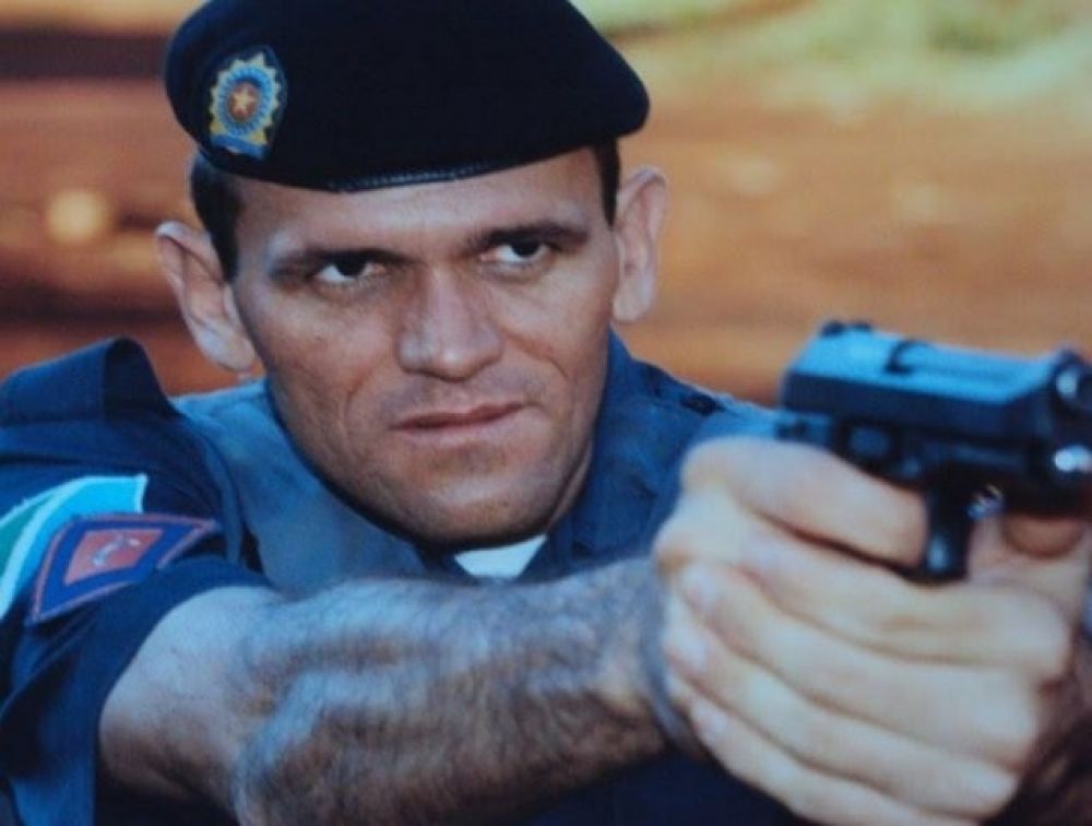 Policial de MS alvo de operação é suspeito de dupla execução em MG