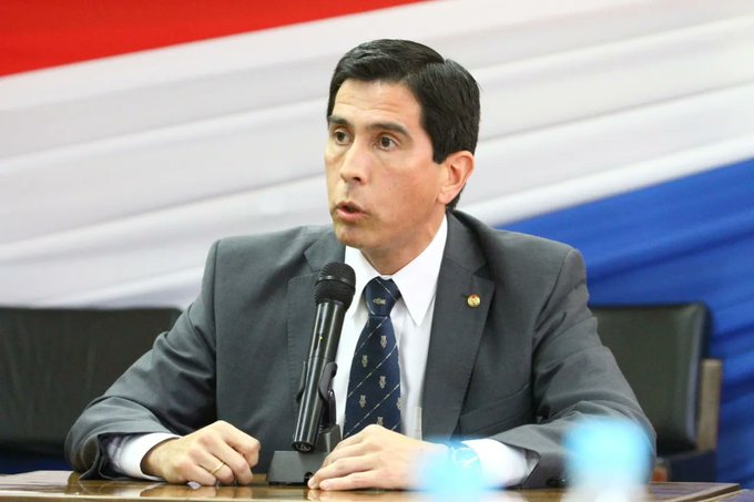 Ministro del Interior: “Manifestantes buscan un mártir y bajas en la Policía”