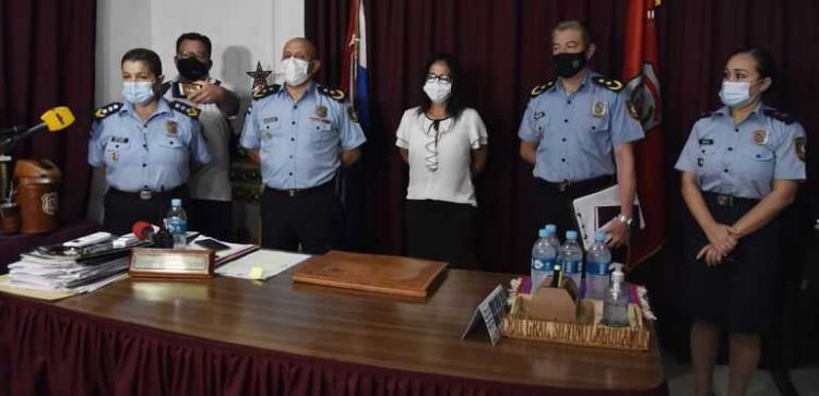 Imputan y piden prisión preventiva para policías extorsionadores