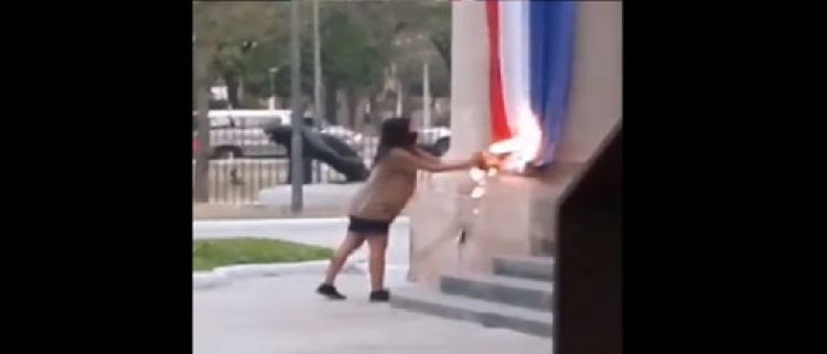 Imputan a jóvenes por daños ocasionados al Panteón Nacional de los Héroes