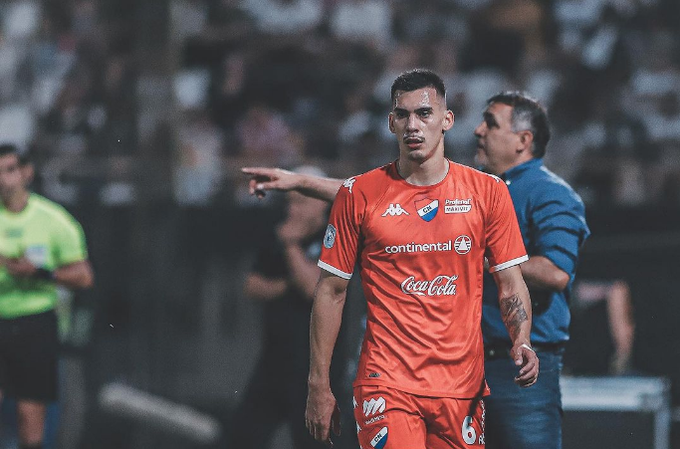 Cerro Porteño espera por Fernando Román