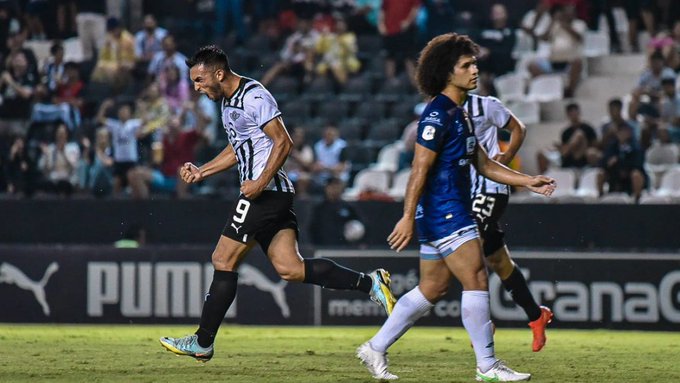 Libertad cumple con el pronóstico y vence a Tacuary