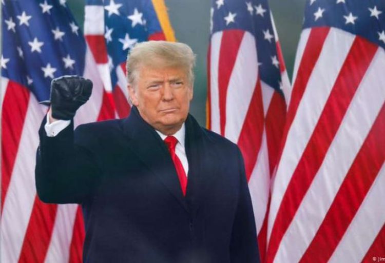 Gabinete de Donald Trump analiza destituirlo, según medios