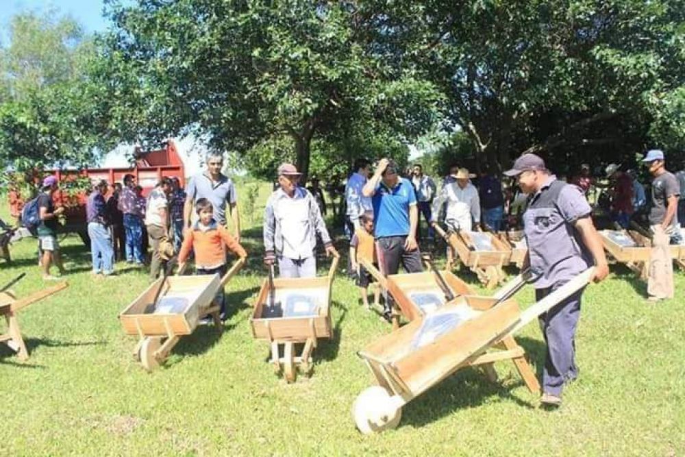 Contrataciones no tiene datos sobre compra de carretillas de madera