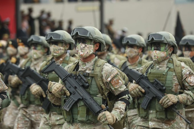 Cinco militares desaparecidos tras ser arrastrados por la corriente, en Perú