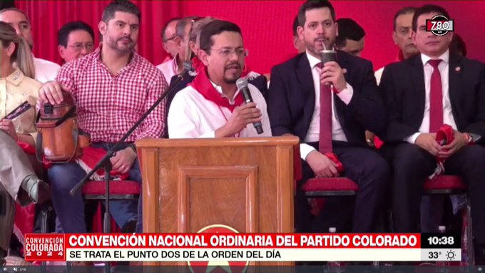 Convencional propuso discutir «más adelante» una constituyente para reformar la Constitución