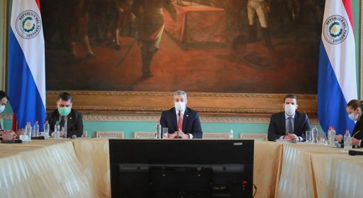 Marito reapareció y habló de esfuerzos para asegurar más vacunas para el país