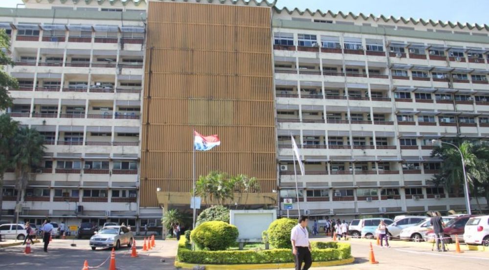 Titulares asegurados que tengan RUC no serán excluidos, aclara IPS