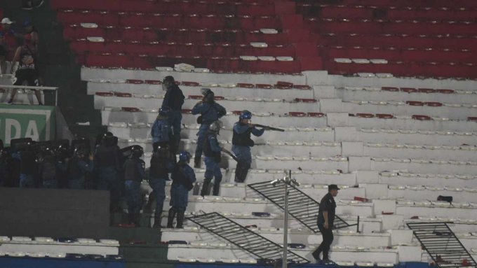 La Policía explica el ingreso tardío de los cascos azules