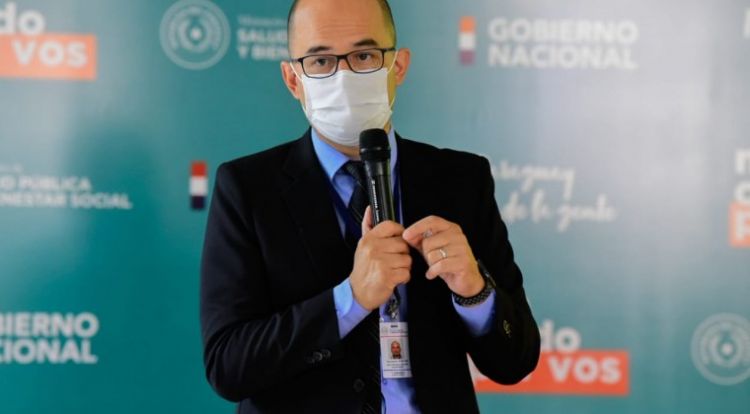 Jóvenes de 18 y 19 años recibirán primeras dosis desde el lunes