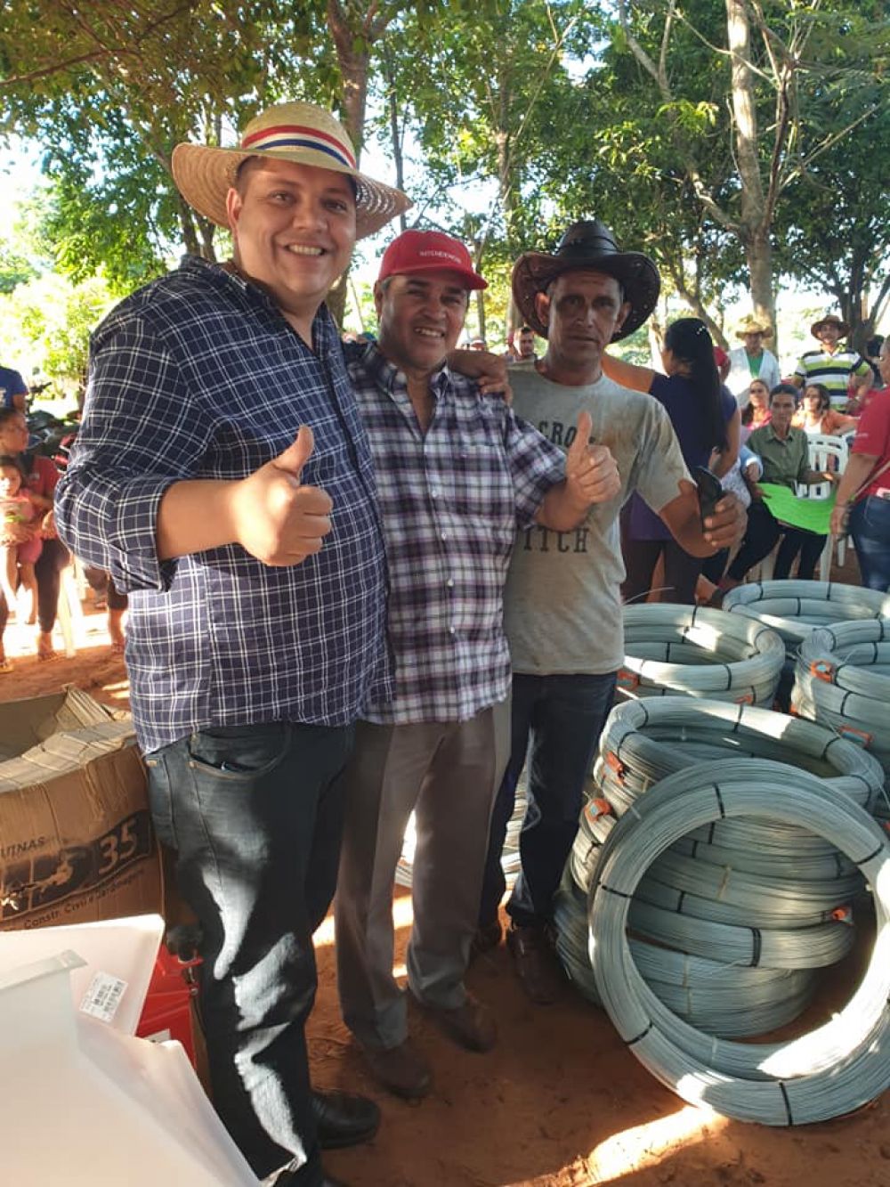 Vergenza: Ministro y diputado utilizan recursos del Estado para hacer poltica partidaria