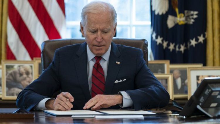 Biden aumenta cuota de refugiados a 125.000 por año