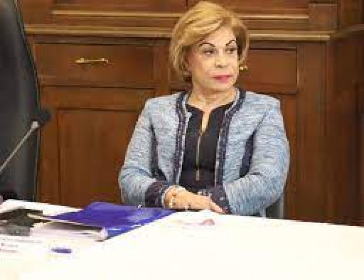 Ministra de la Corte internada en terapia intensiva