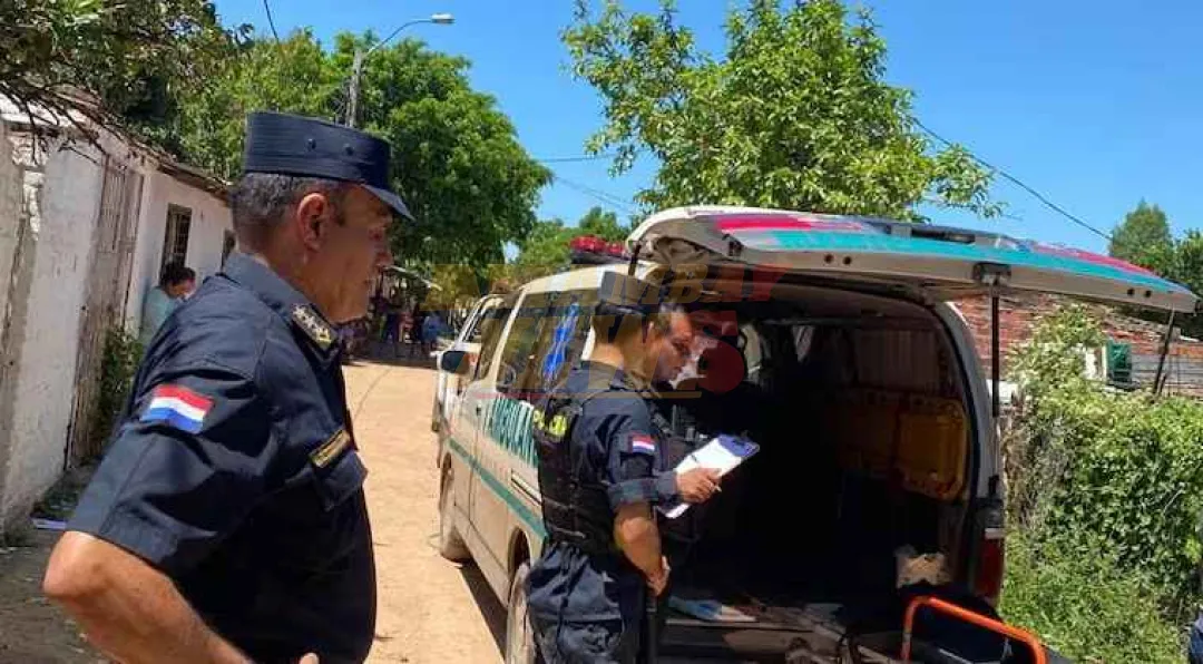Manipulaban un arma durante ronda de tragos y uno murió baleado