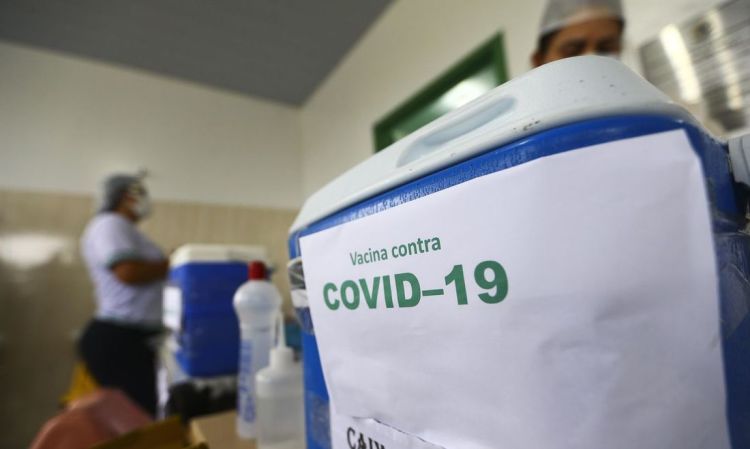 Covid: Brasil registra 301 muertes en 24 horas,