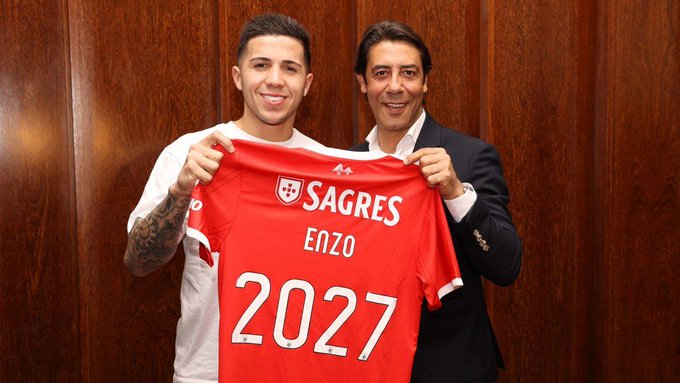 Enzo Fernández desobedeció al club y será sancionado
