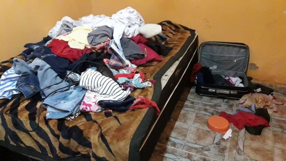 Policías hacen allanamiento sin resultado positivo en Pedro Juan Caballero