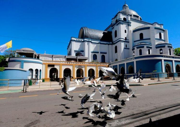 Inusitada festividad silenciosa por la Virgen de Caacupé