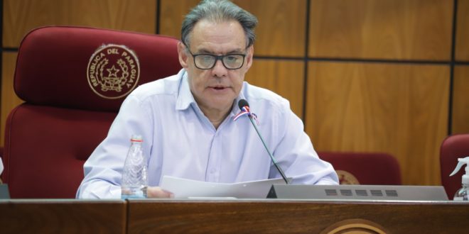 Exigen a Abdo destituir al presidente del IPS por denuncias de corrupción