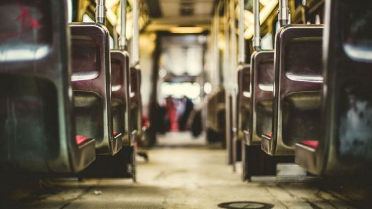 México: Traficantes roban autobús para trasladar migrantes