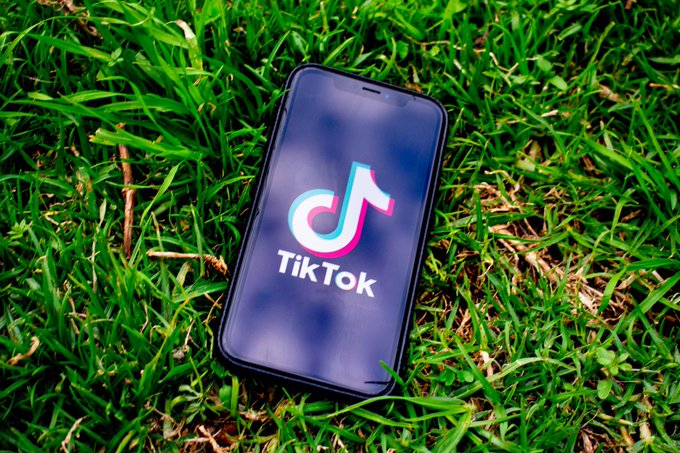 Exejecutivo acusa a TikTok de prácticas ilegales