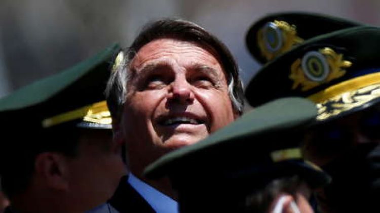 Bolsonaro amenaza a dos jueces de la Corte Suprema en Brasil y les da un ultimátum