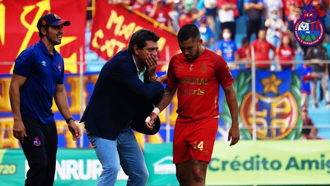 José Cardozo sufre nueva eliminación con el Municipal
