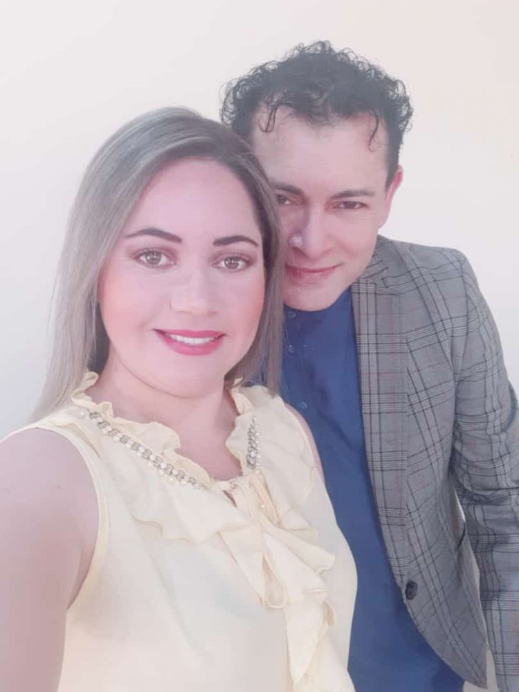 Egresadas del curso de automaquillaje recibieron sus certificados en la Gobernación de Amambay