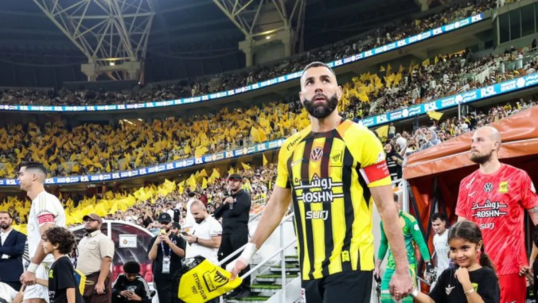 Benzema le gana el duelo a Cristiano