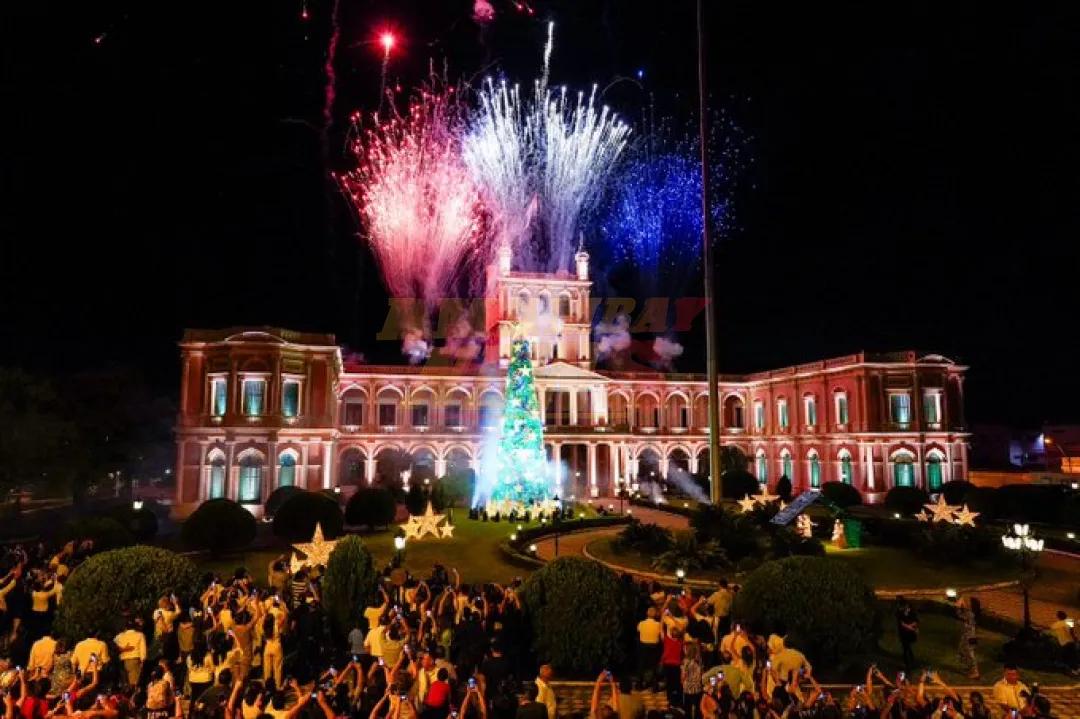Guarania de Navidad arranca este sábado con encendido del árbol navideño
