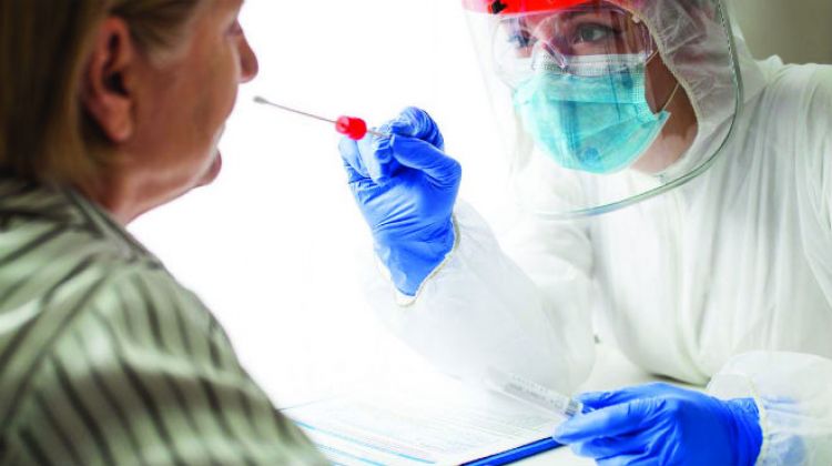 Salud reporta 20 fallecidos y 1.130 contagios de coronavirus